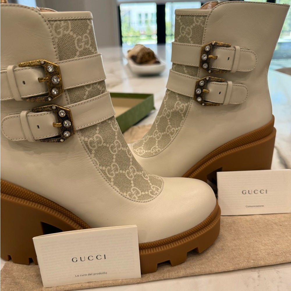 Gucci Cream and Tan Platform Ankle Boots Brand New in Box - Never Worn